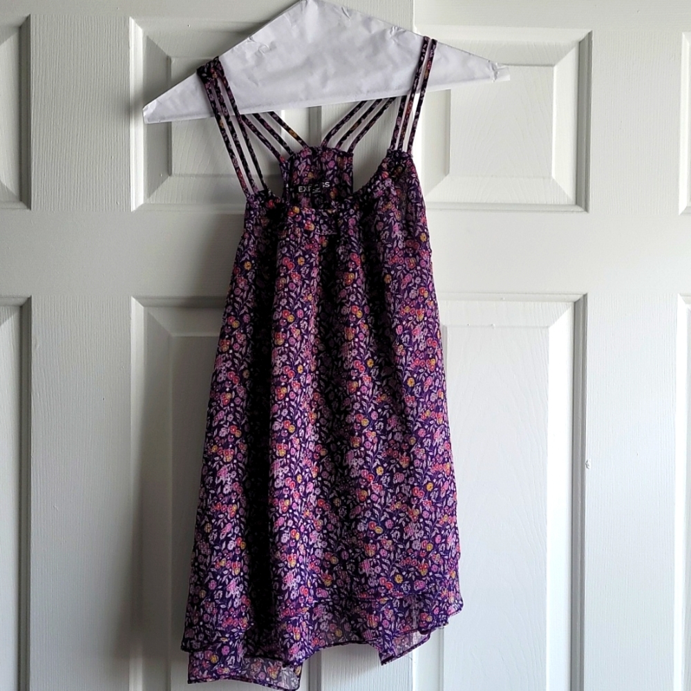 Purple floral tank top by Express size M